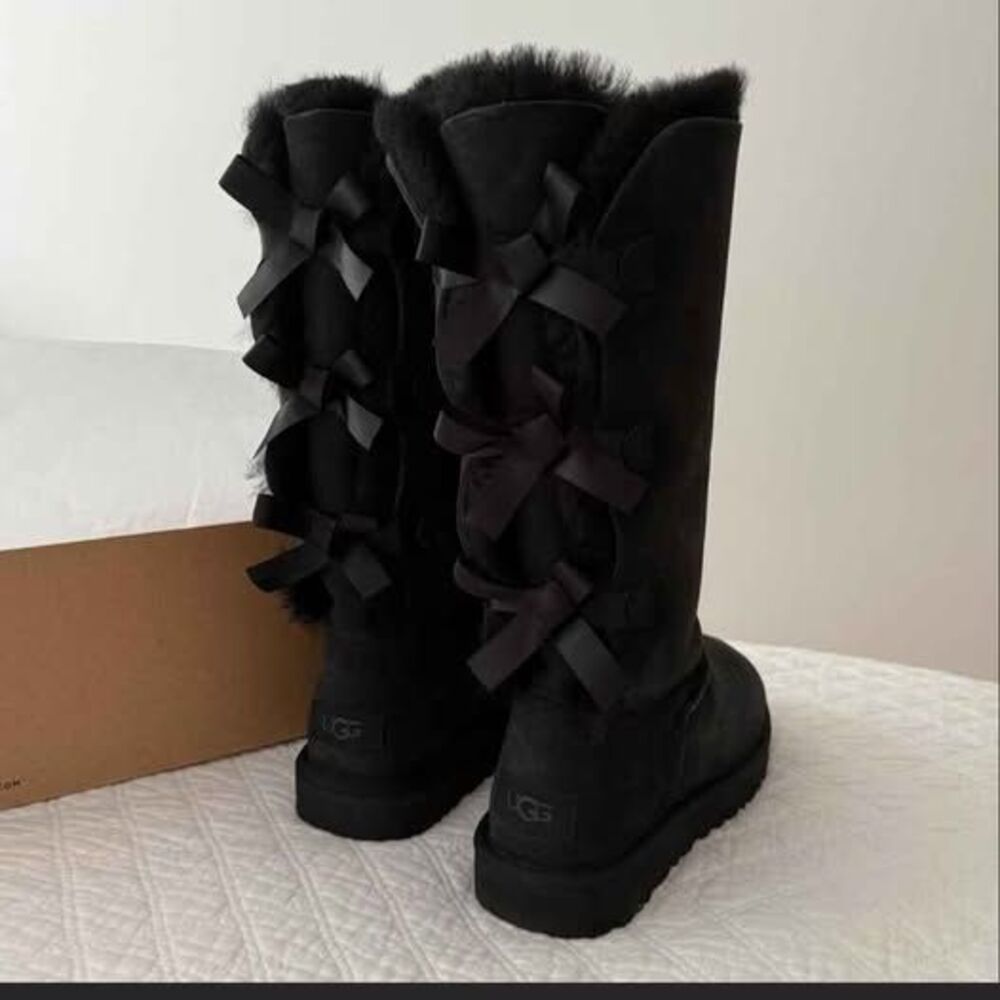 UGG Bailey Bow II Tall Boots - Picture 2 of 3